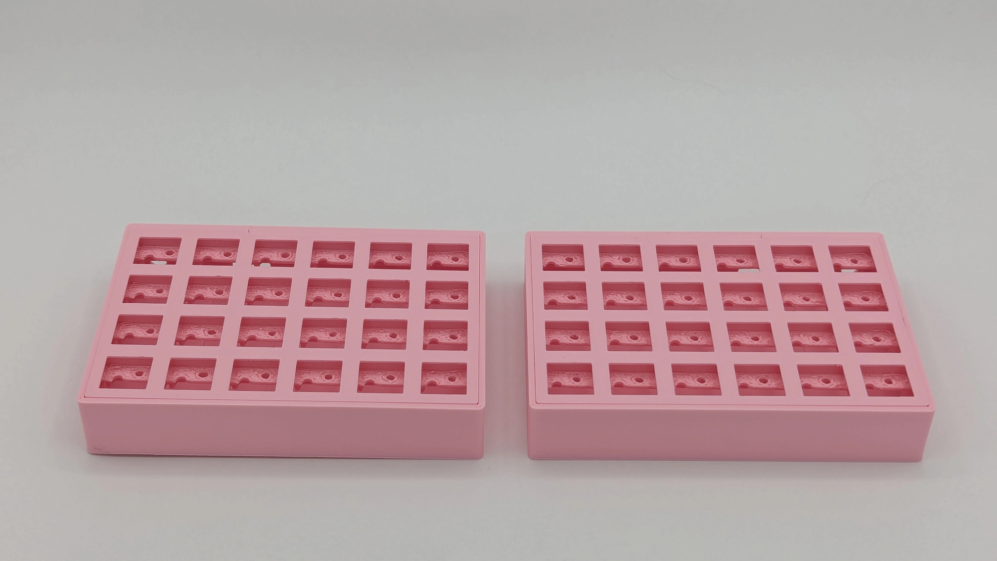 Sleepy Keeb Split plate in Pink full. Front view.
